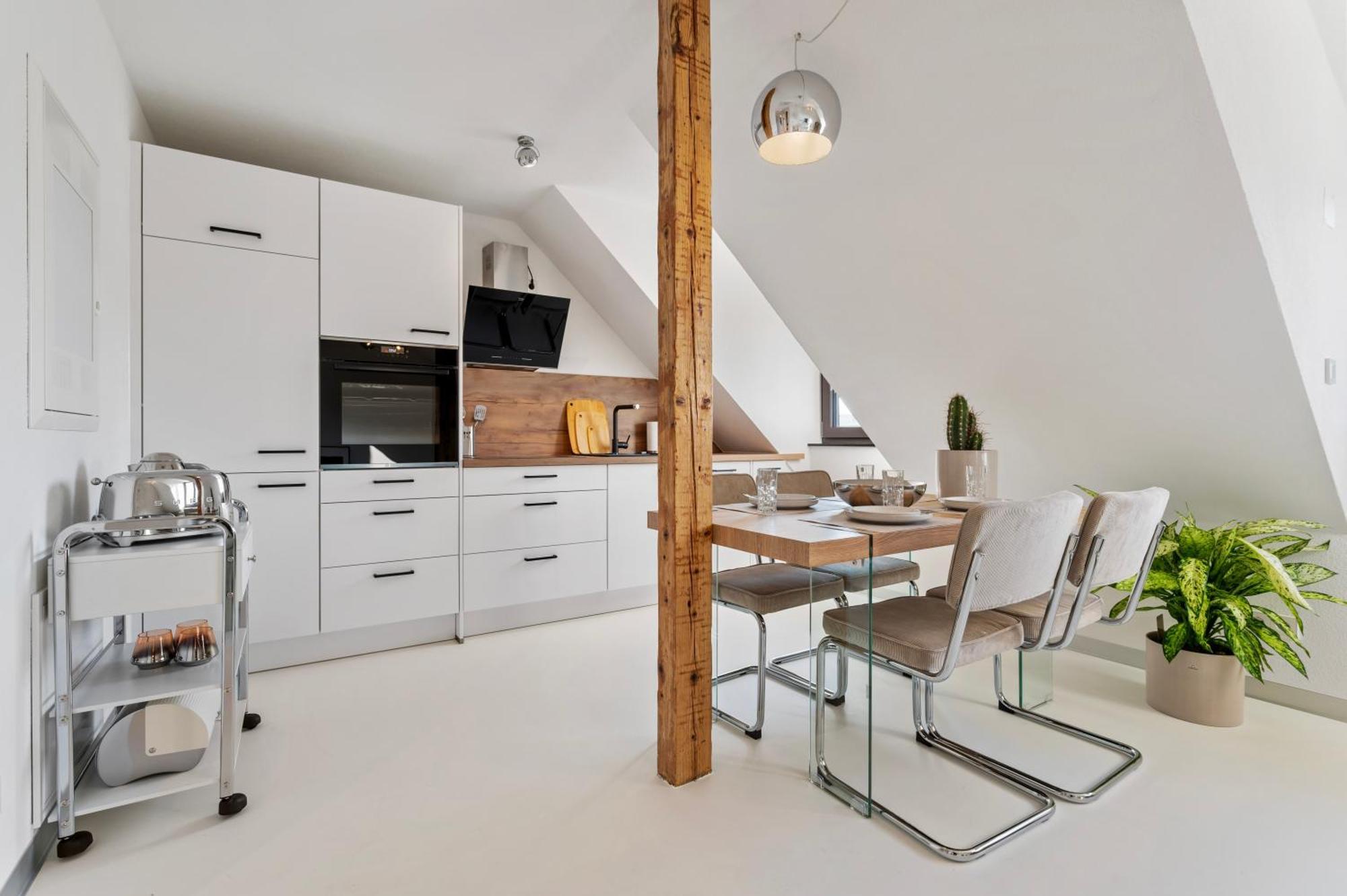Stuttgart Lux Living - Stilvolles Wohnen Im Zentrum エクステリア 写真