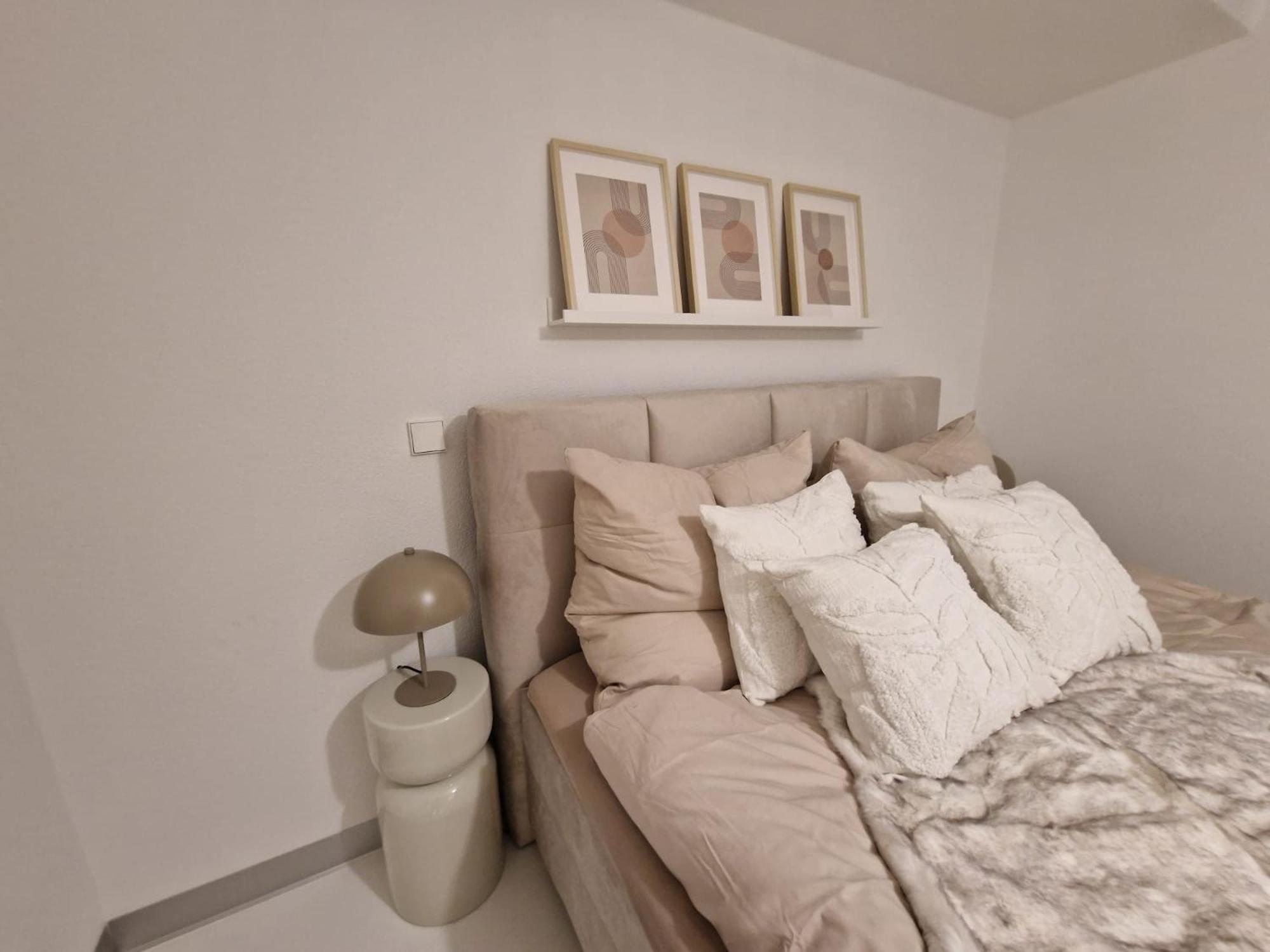 Stuttgart Lux Living - Stilvolles Wohnen Im Zentrum 部屋 写真