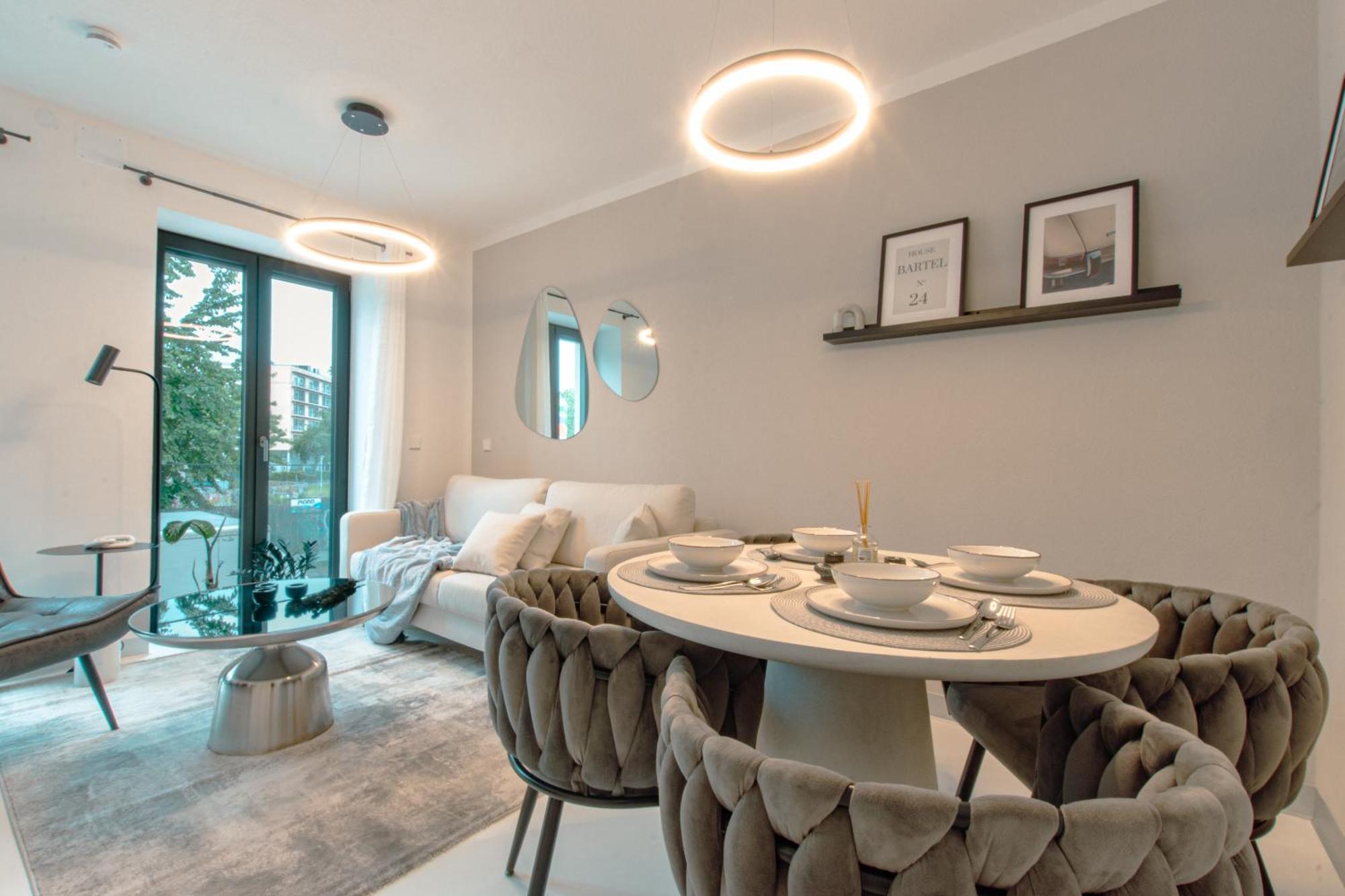 Stuttgart Lux Living - Stilvolles Wohnen Im Zentrum エクステリア 写真